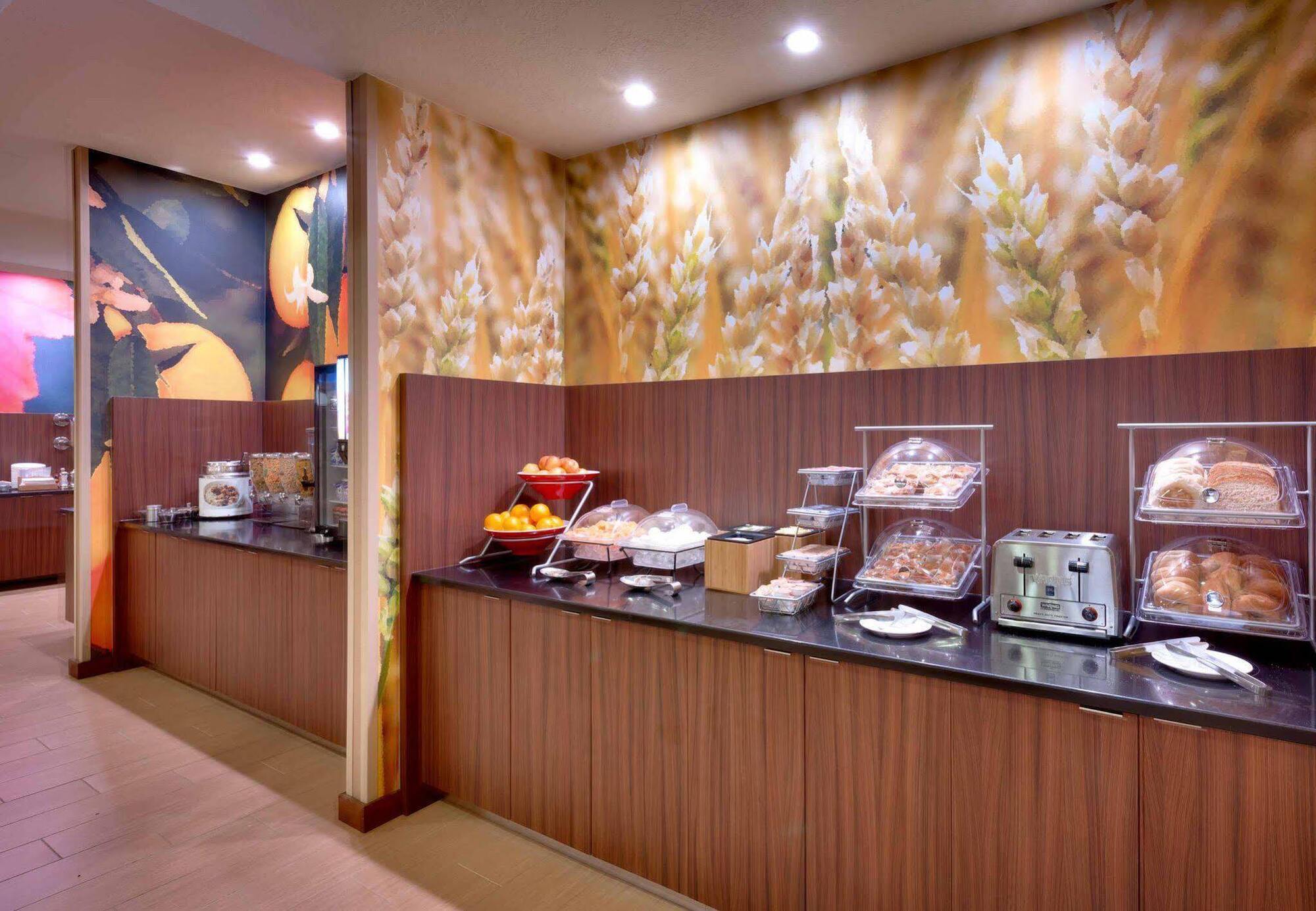 Courtyard By Marriott Salt Lake City Downtown Dış mekan fotoğraf