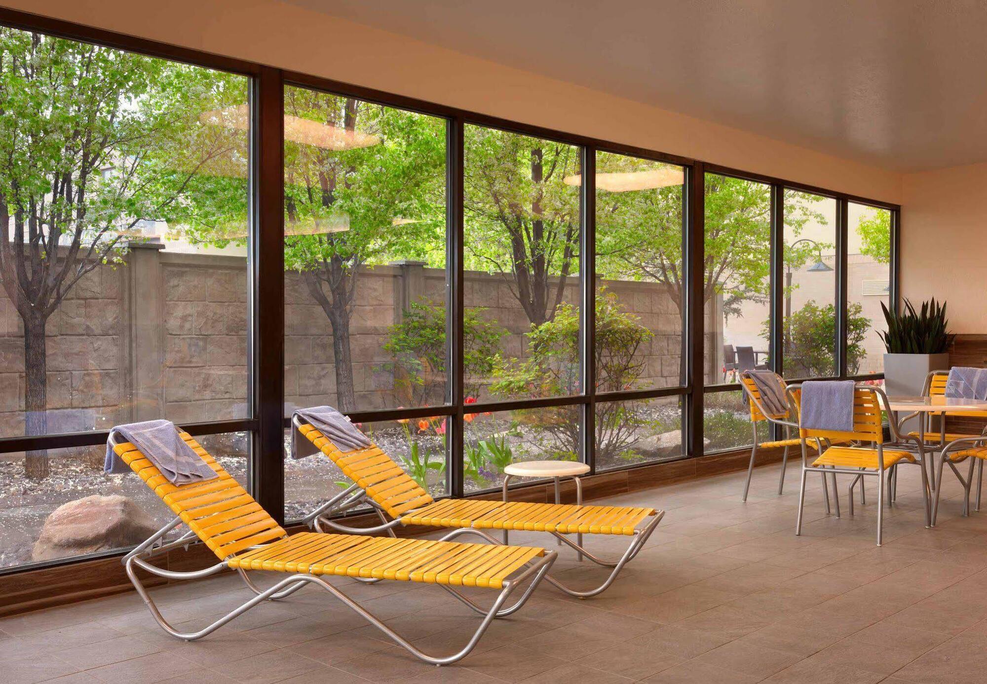 Courtyard By Marriott Salt Lake City Downtown Dış mekan fotoğraf