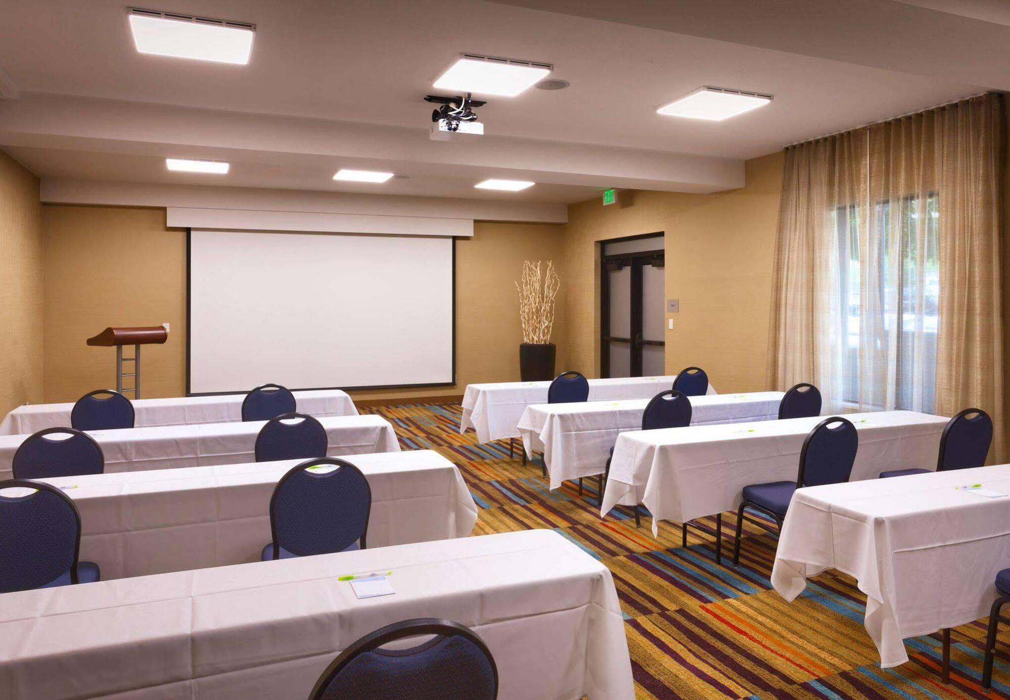 Courtyard By Marriott Salt Lake City Downtown Dış mekan fotoğraf